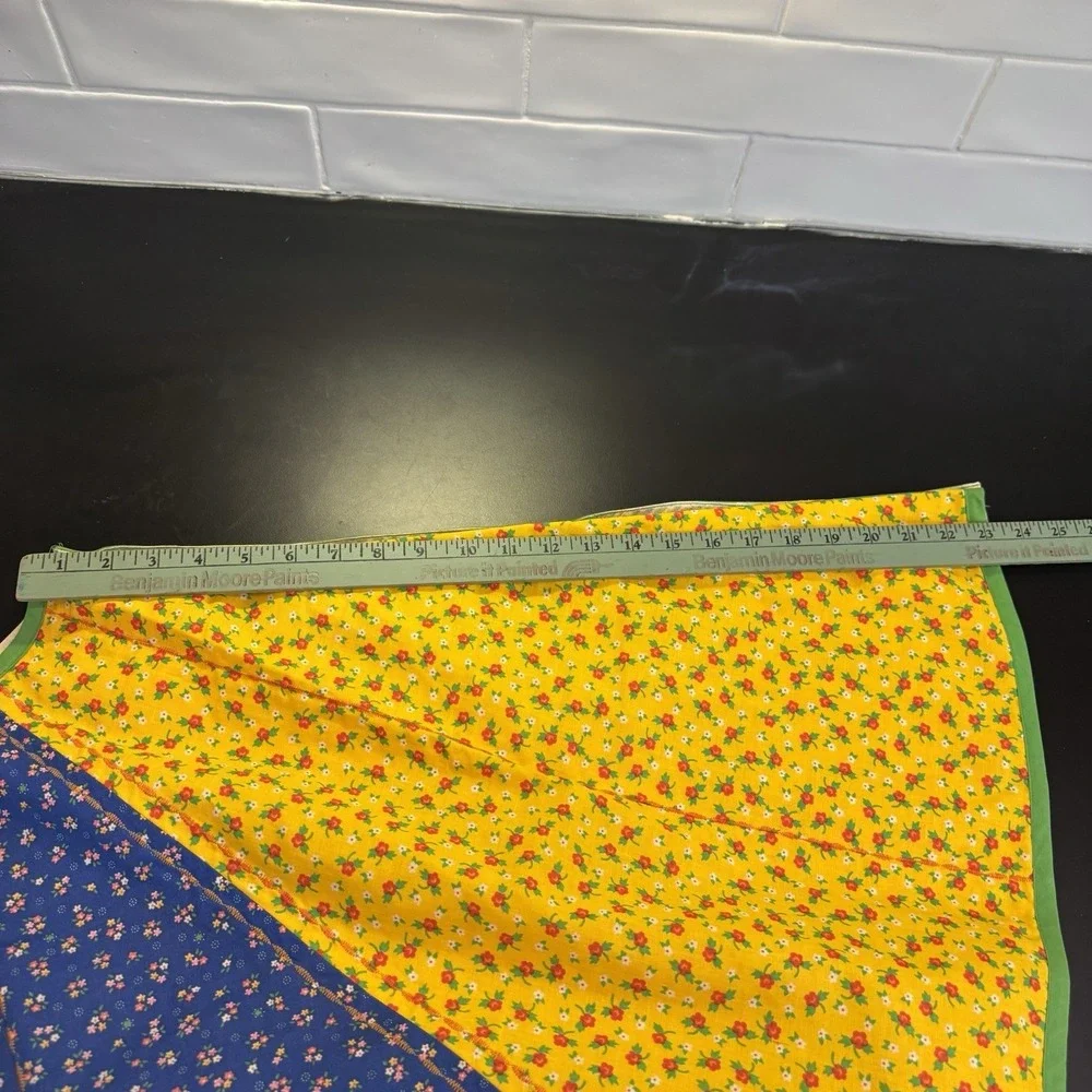 Vintage Handmade Patchwork Primary‎ Colors Christmas Tree Skirt
